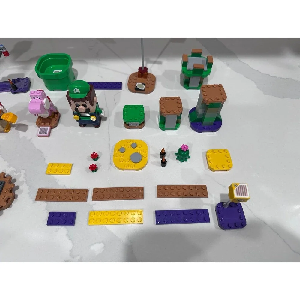 Retired Lego Adventures with Luigi Starter Course #71387 Super Mario Set